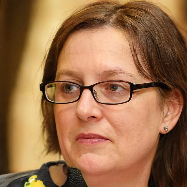 Amanda Jones